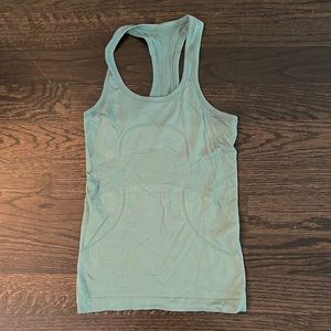 Lululemon Swiftly Tech Racerback Tank (size 4)
